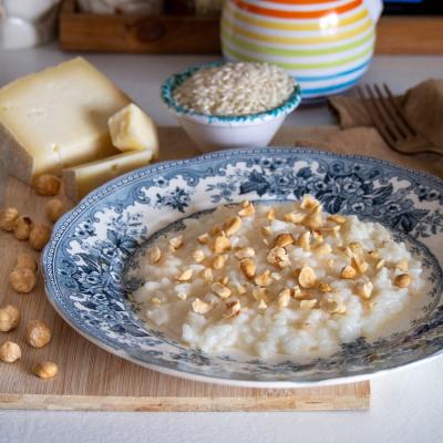 Risotto castelmagno e nocciole